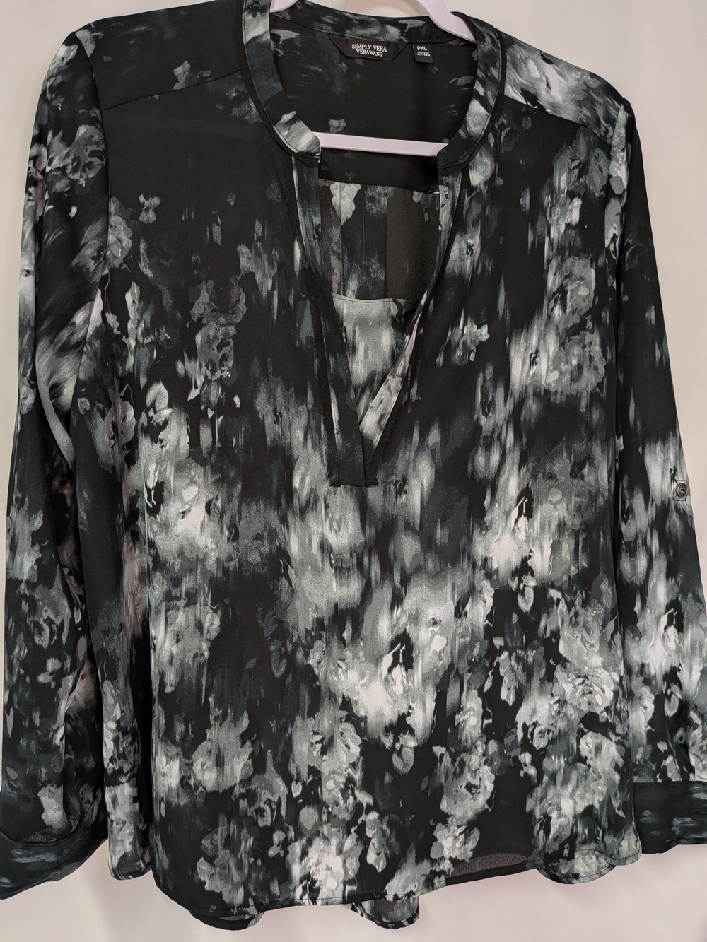 Vera Wang Black and Gray Watercolor Floral Blouse